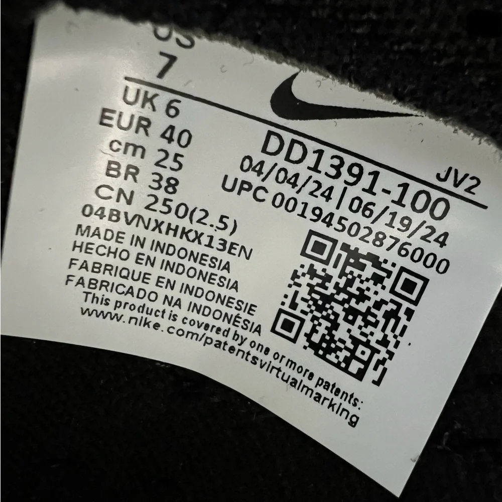 🆕 Nike Dunk Low Retro in White/White/Black Panda Men’s Size: 7 With Original Box - Picture 16 of 17